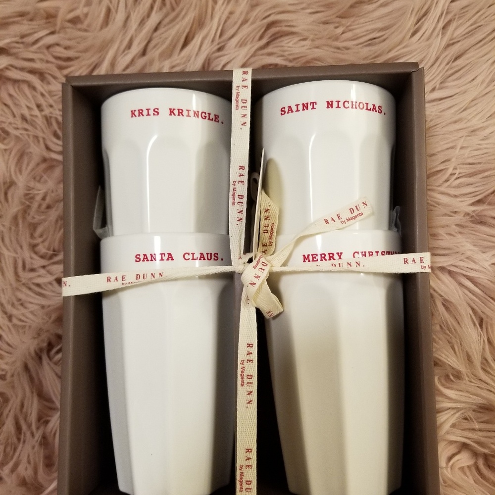 RAE DUNN Christmas milamine